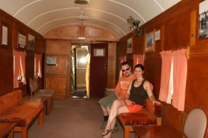 Tom a Veru - Ghan train